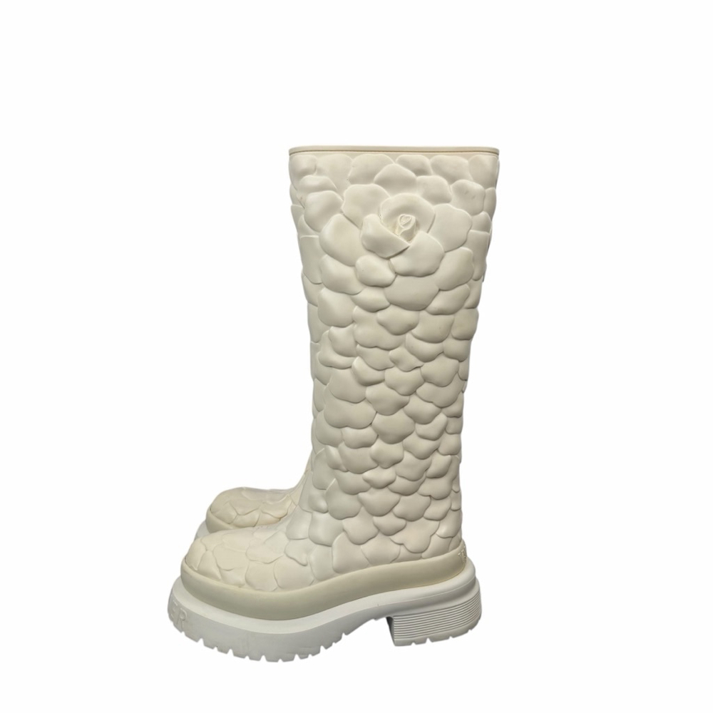 Valentino Garavani Boots 100% Authentic 3D Floral Roses Knee-High White 6 Luxury - Picture 5 of 16